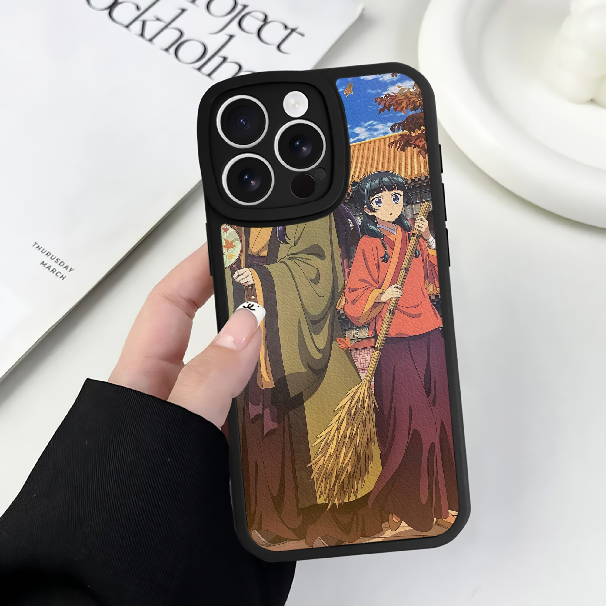 薬屋のひとりごと The Apothecary Diaries 【iPhone 16シリーズ対応】シリコンスマホケース（レザー調） 材質：シリコン